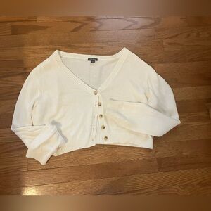 Wild fable white large cropped button down sweater K